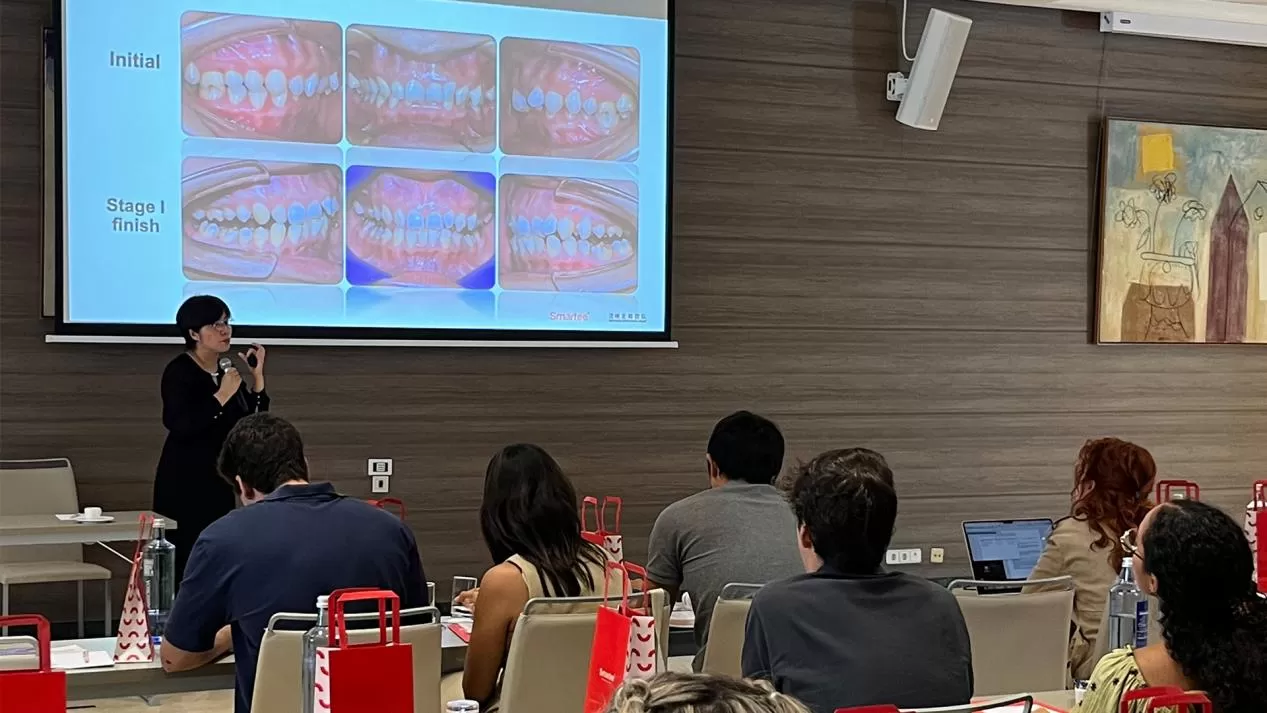 Smartee Presents Mandibular Repositioning Therapy in Valencia